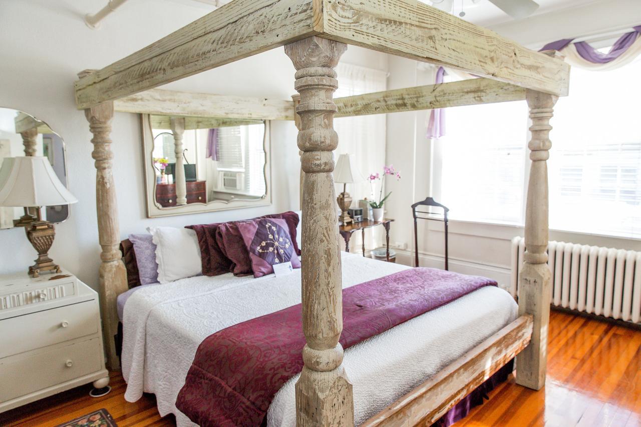 헨더슨빌 The Henderson B&B 외부 사진